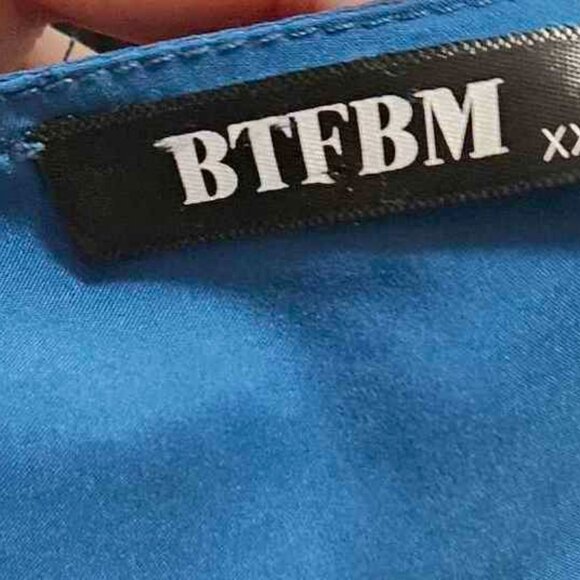 BTFBM - Blue Wrap Dress with Belt - Picture 2 of 4